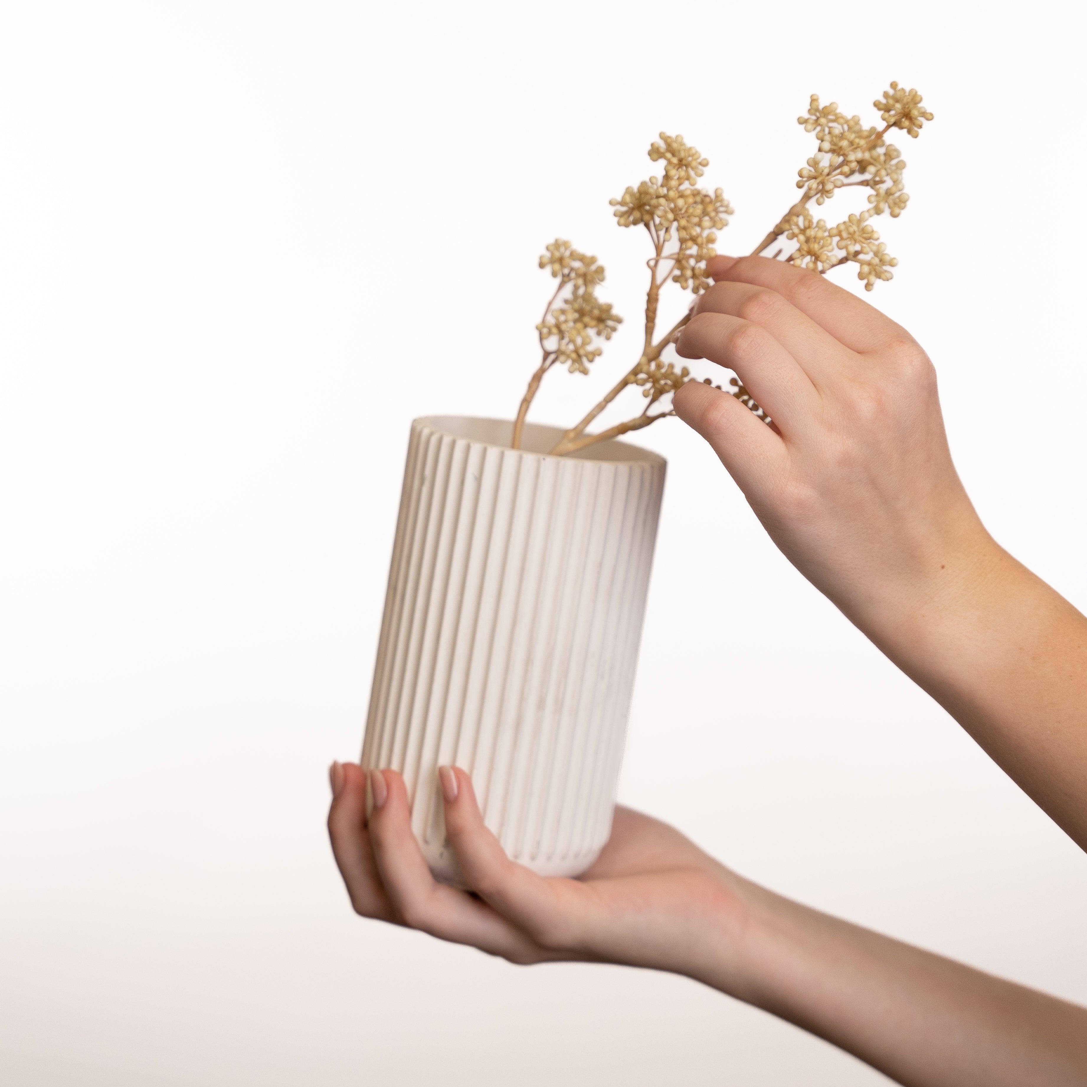 3" Ridge Tall Silicone Vase Mold - Modern Craft Labs