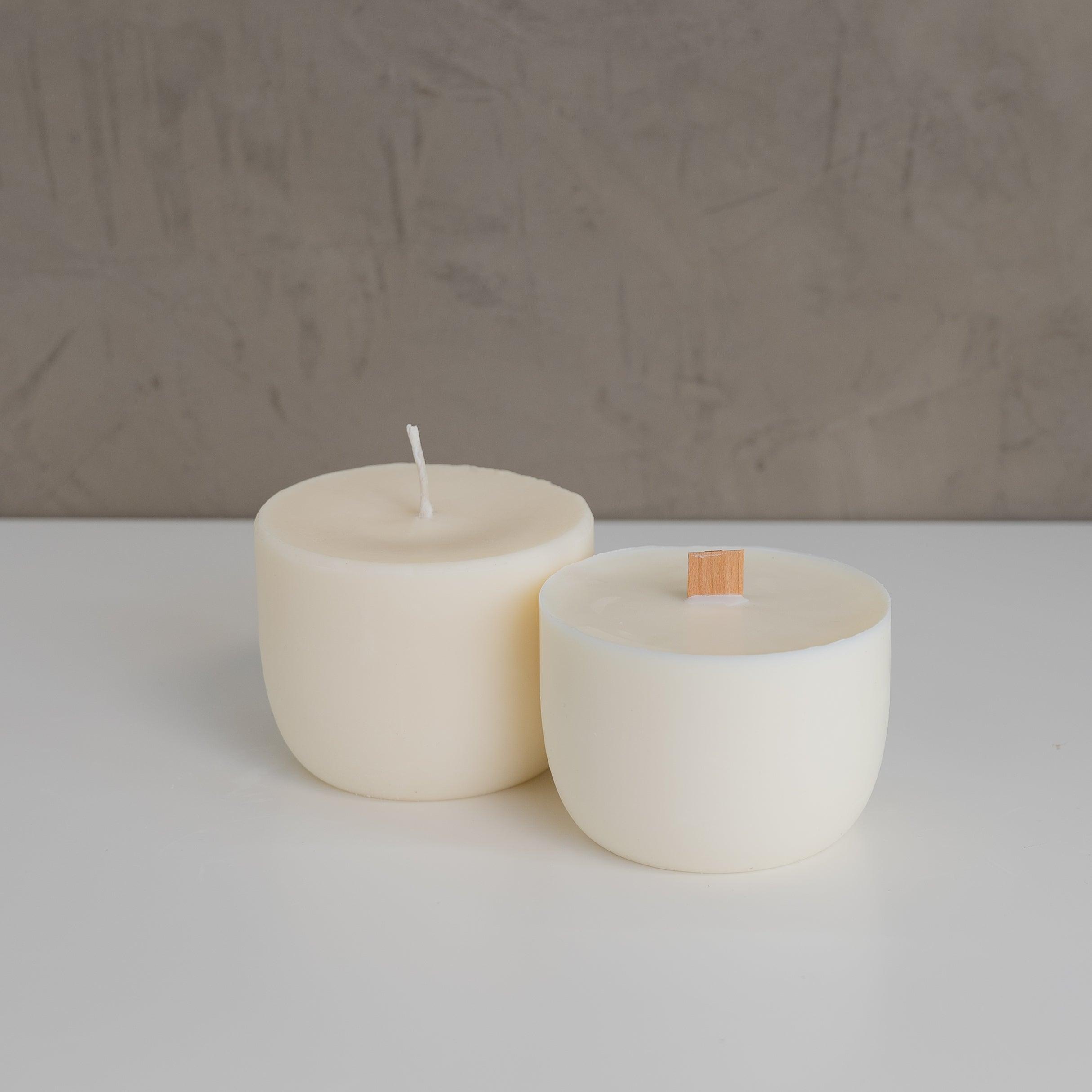 https://moderncraftlabs.com/cdn/shop/files/4-tulip-candle-refill-silicone-mold-modern-craft-labs-2.jpg?v=1703606376